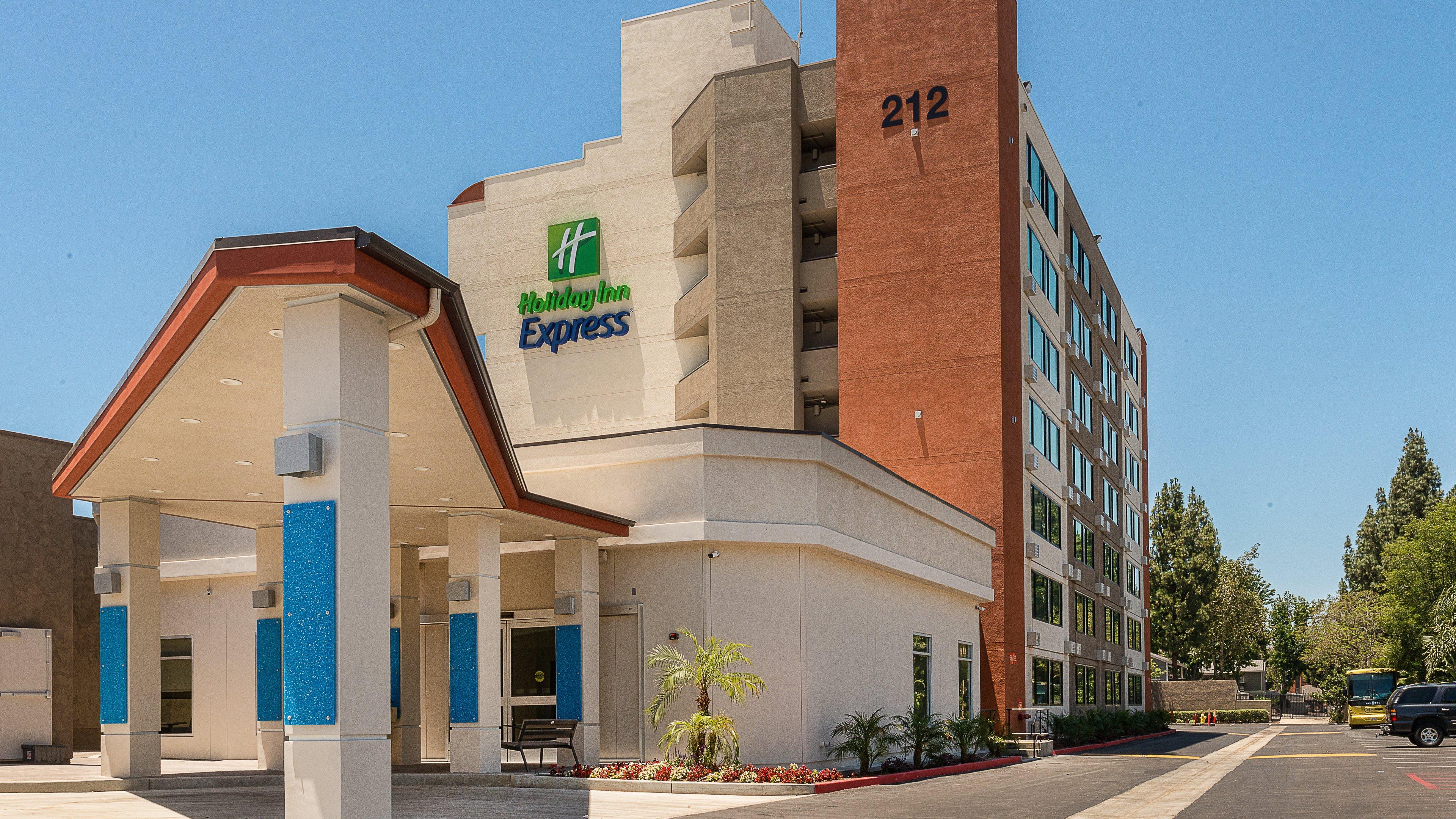 Holiday Inn Express Fullerton-Anaheim By Ihg Ngoại thất bức ảnh