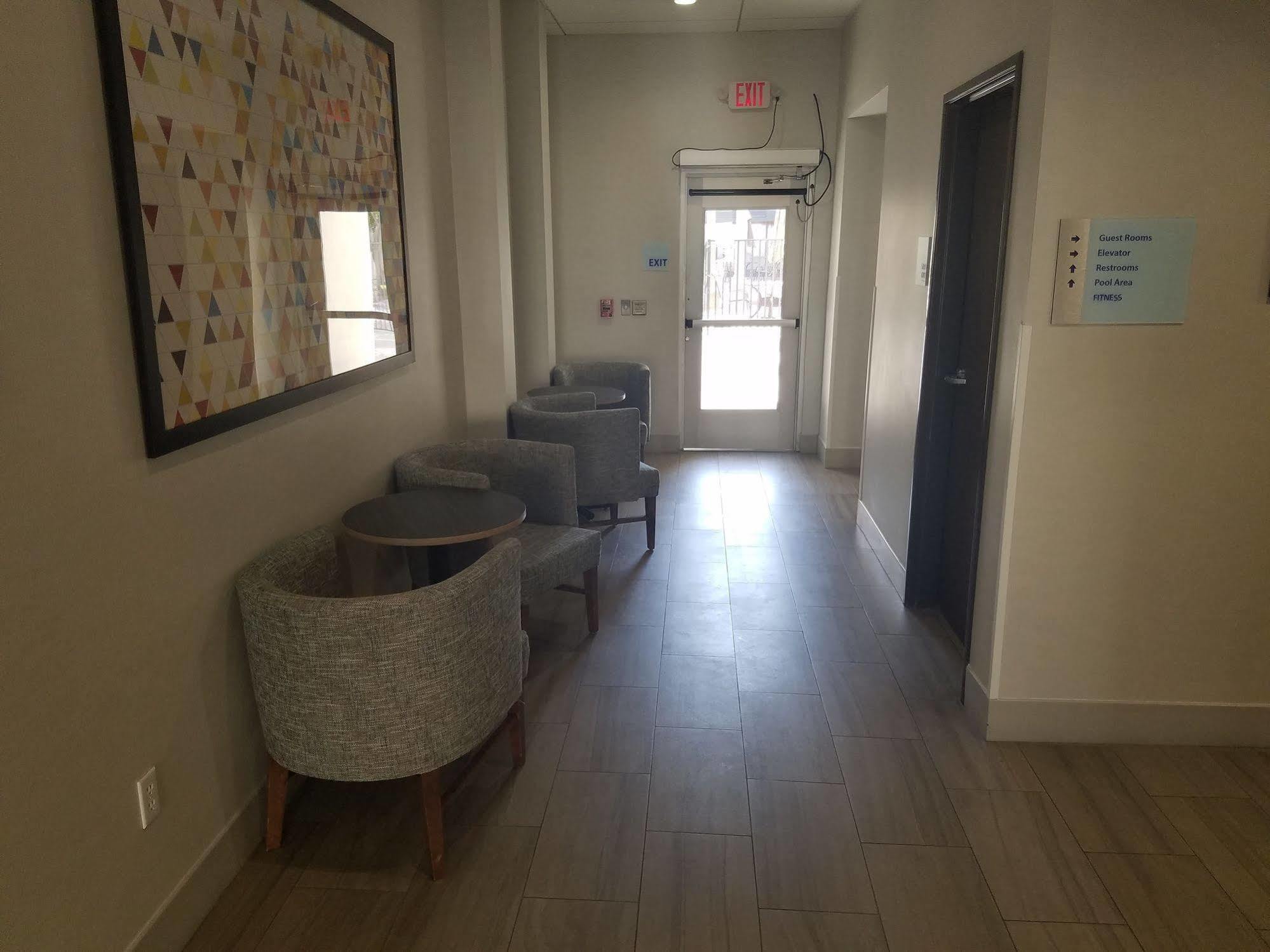Holiday Inn Express Fullerton-Anaheim By Ihg Ngoại thất bức ảnh